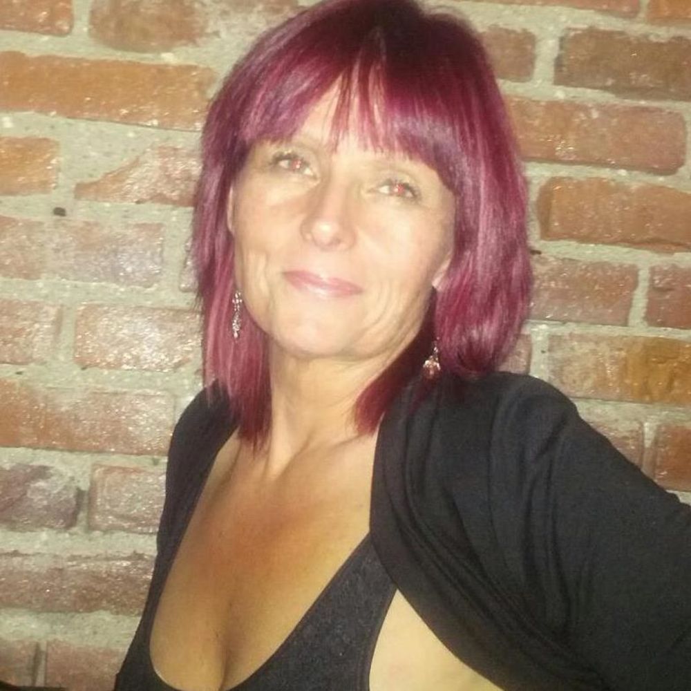 Meet your Posher, Marie